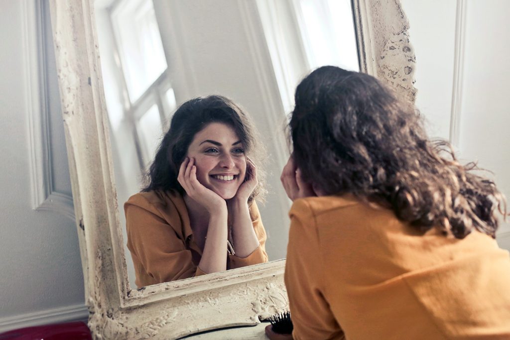 Look in a mirror and see yourself as you want to be - loving, joyous and free to do and be whatever you choose using guided imagery from Betty Bethardse